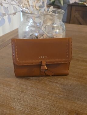 NWT Lodis Cognac Leather Knot-Accent Tri-Fold Wallet